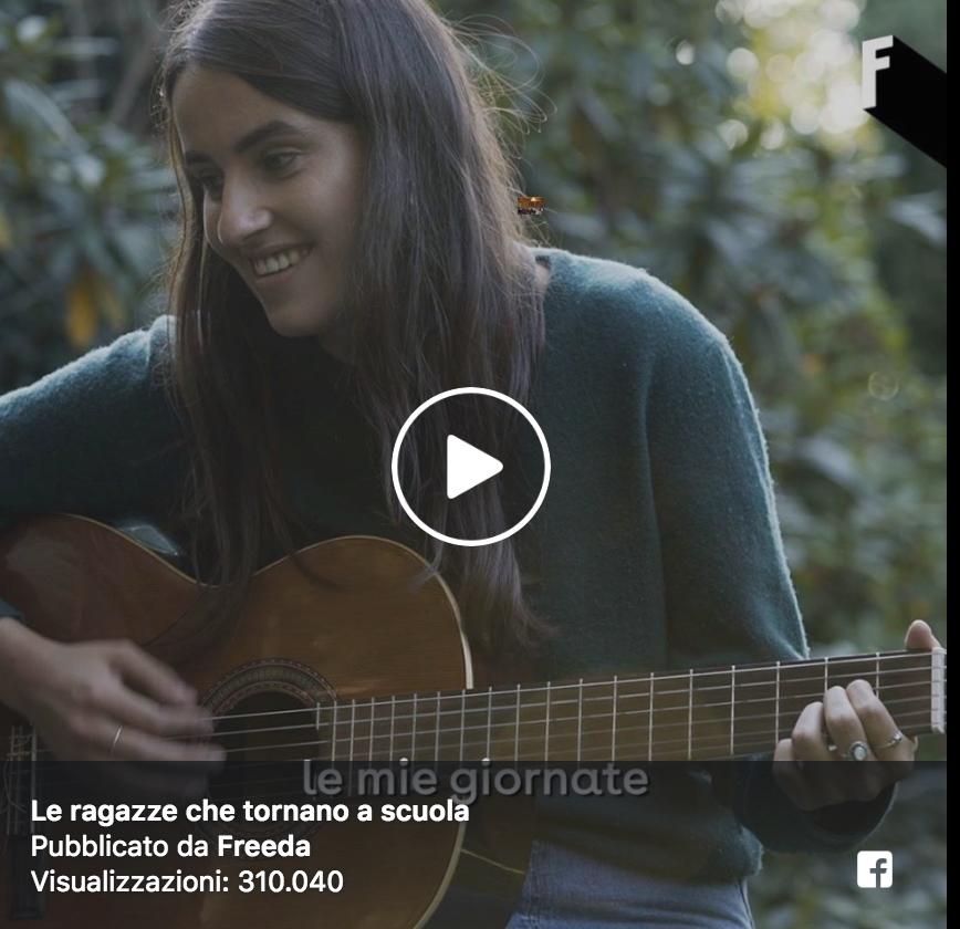 Le ragazze che tornano a scuola