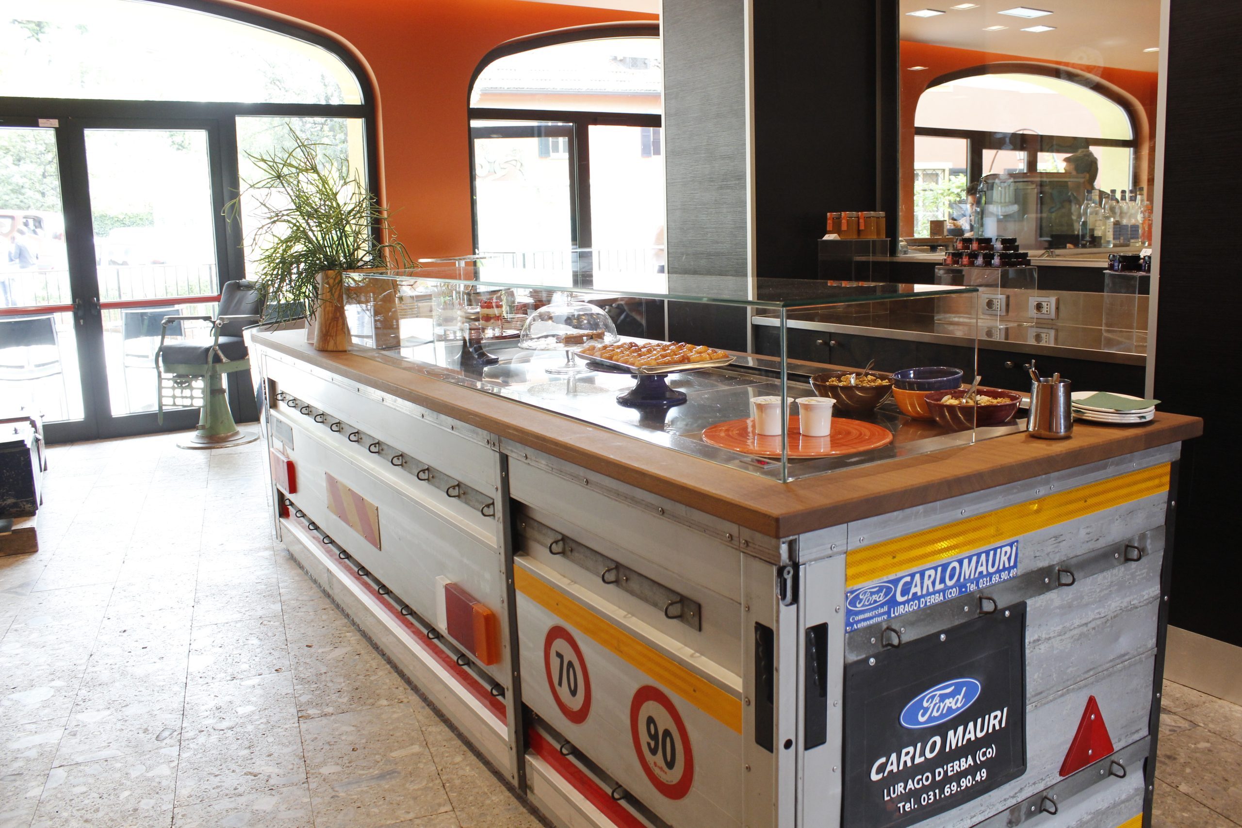 Cometa - PROVA IL BAR E IL RISTORANTE DIDATTICO DI COMETA! 5