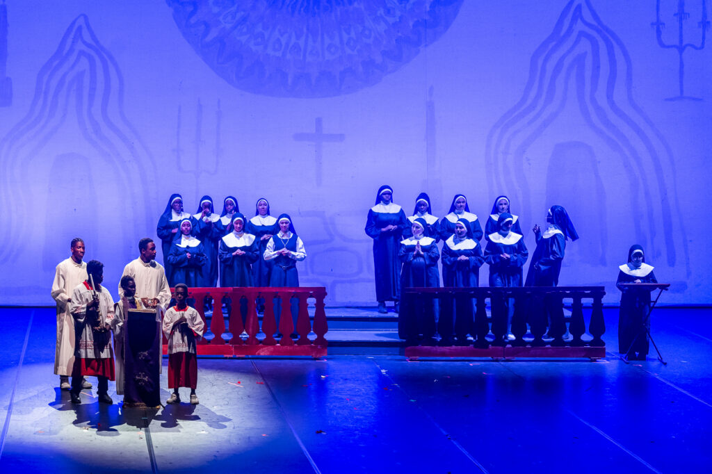 COMETACT AL TEATRO SOCIALE – SODDISFAZIONE E FELICITÀ SUL PALCO 16 Cometa - COMETACT AL TEATRO SOCIALE – SODDISFAZIONE E FELICITÀ SUL PALCO 15