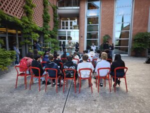 Cometa - VIVERE LO STUPORE: LA SCUOLA OLIVER TWIST APERTA AGLI STUDENTI DELLE SCUOLE MEDIE  19