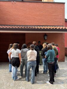 Cometa - VIVERE LO STUPORE: LA SCUOLA OLIVER TWIST APERTA AGLI STUDENTI DELLE SCUOLE MEDIE  13